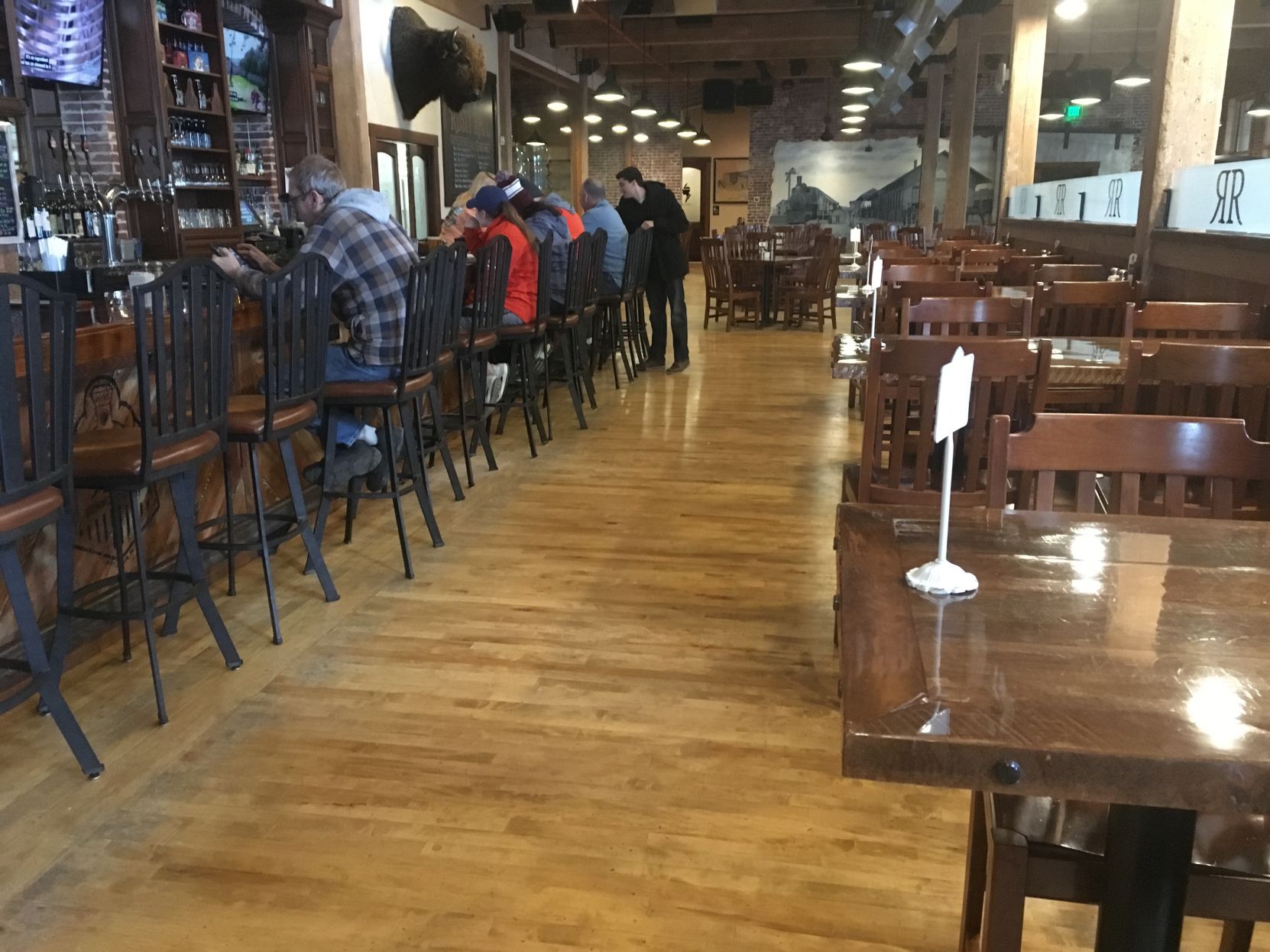 Restaurant owners balance a 'house of cards'